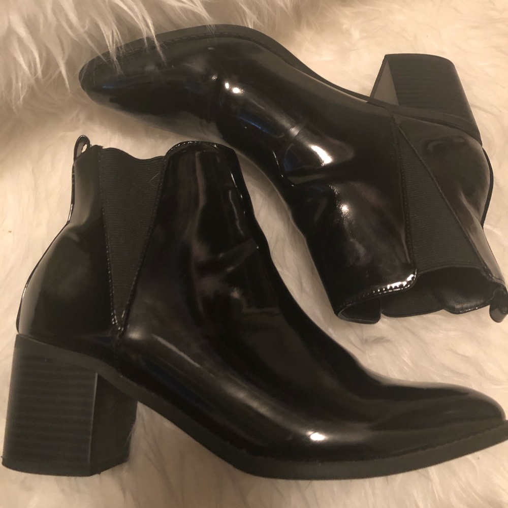 Black boots